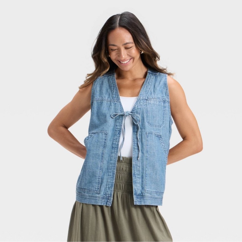 Women's Denim Tie-Front Utility Vest - Universal Thread Medium Wash